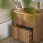 Oak 2-Drawer Bedside Table - Image 8