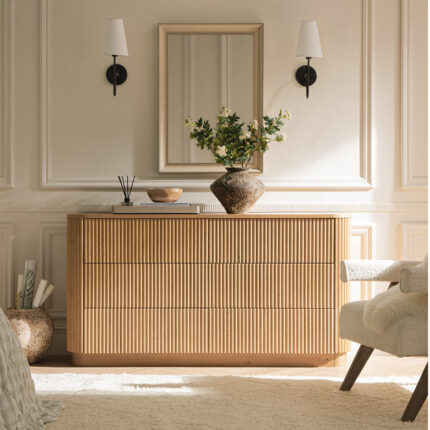 Chest of 6 Drawers – Oak