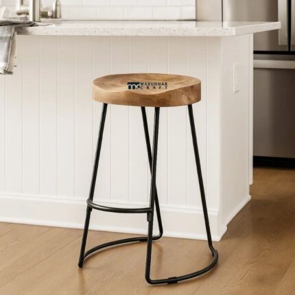 Modern Bar Stool with Strong Metal Frame