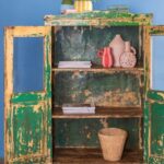 Vintage Green Wooden Glazed Display Cabinet - Image 3