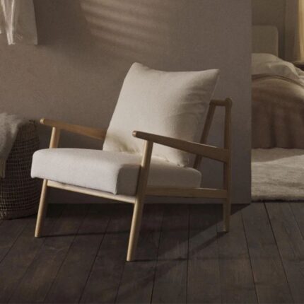 Scandinavian Wooden Lounge Single Seater Chair