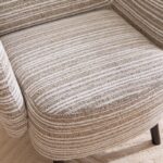 Modern Bouclé Upholstered Armchair with Solid Wooden Legs - Image 4
